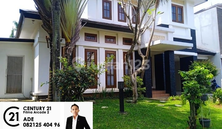 Elegant and Lush 2-Story House Ready to Occupy in Menteng Bintaro Jaya Vc-16319
