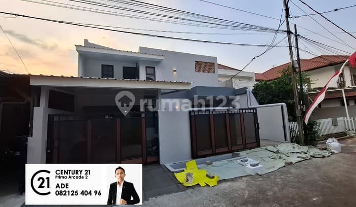 Rumah Luas 5 Kamar di Sektor 1 Bintaro - Ideal untuk Keluarga Besar Wm-17748