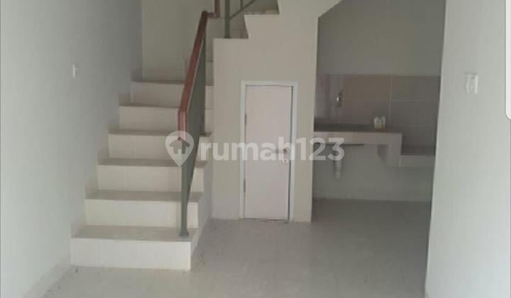 For Sale Minimalist House Arcadia Village Behind the Mall SMS