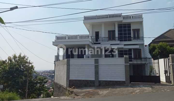 Dijual Rumah Cakep Siap Huni Di Semarang Barat