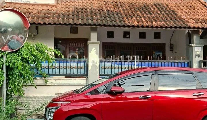 Rumah 2 Lantai Tambak Rejo Dekat Rs. Soewandhi Rumah 2 Lantai Tambak Rejo Dekat Rs. Soewandhi