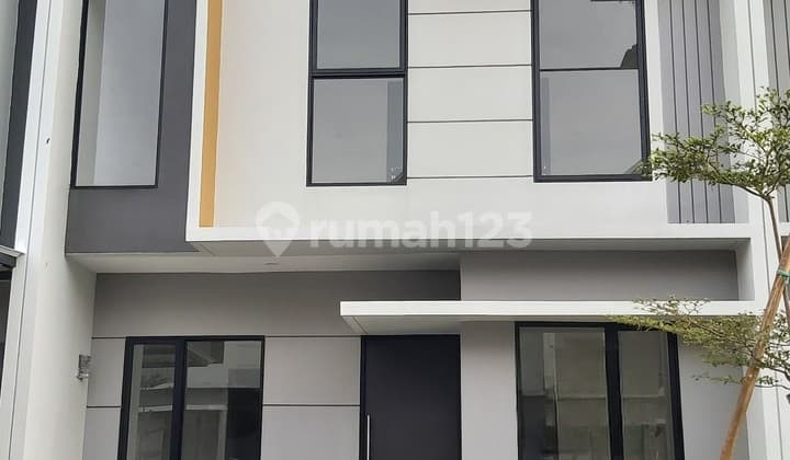 Jual rumah 2 lantai baru gress di Eastern Park Residence