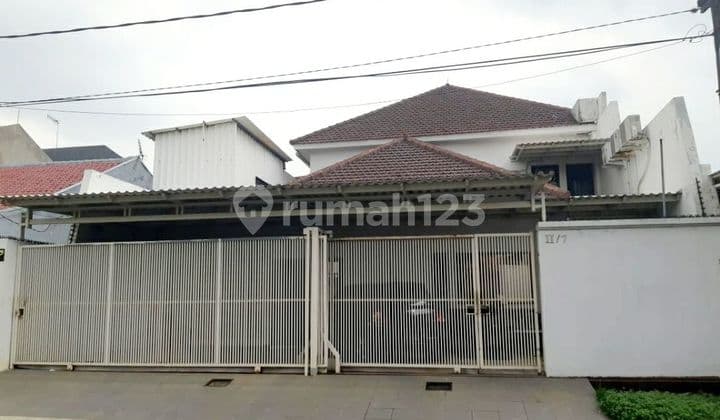 Rumah 2 lantai Manyar Tirtomoyo dekat Klampis, Ngagel