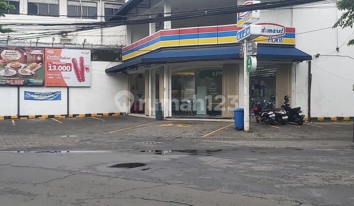 Jual Indomaret Sebelah Universitas Widya Mandala Dinoyo