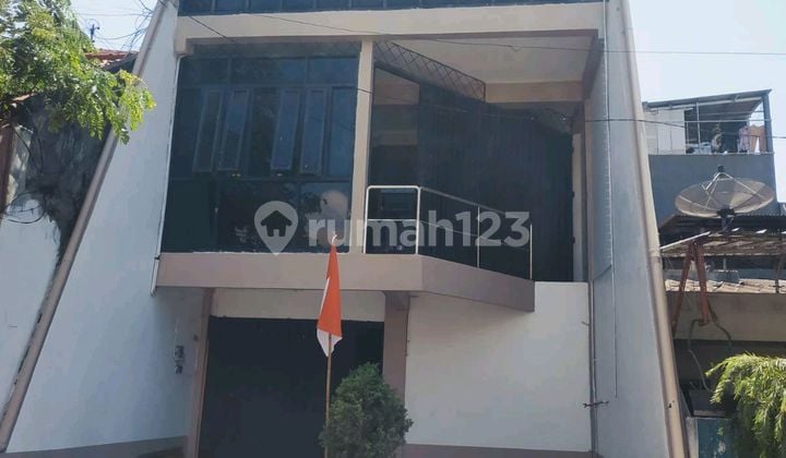 Jual Cepat Rumah 3 Lantai Dukuh Kupang Barat