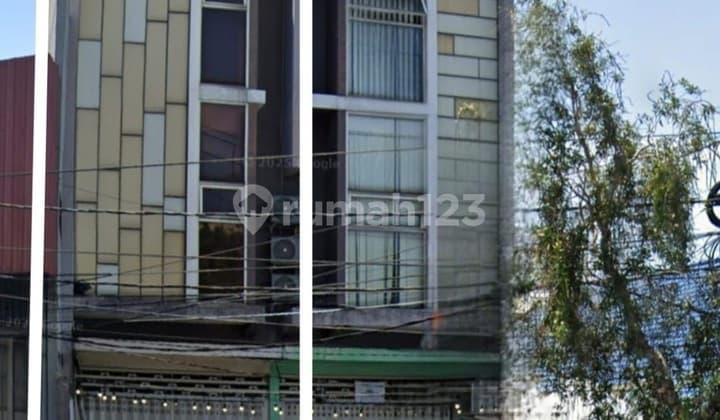 Sell 3-Story Shop House on Jalan Diponegoro, Strategic City Center
