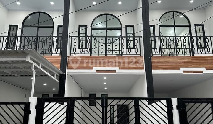 Rumah Brand New 3lt Dijual Tanjung Duren Jl Dukuh Grogol Petamburan 4KT Carpark Ac Utara N1024