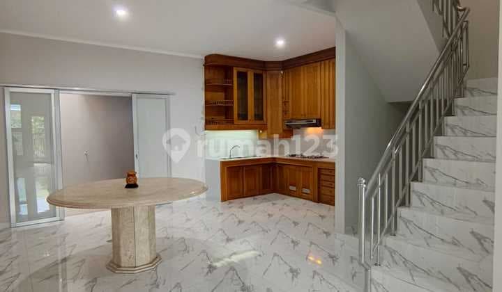 For Sale 2-Story House Citra 1 West Jakarta Near Airport