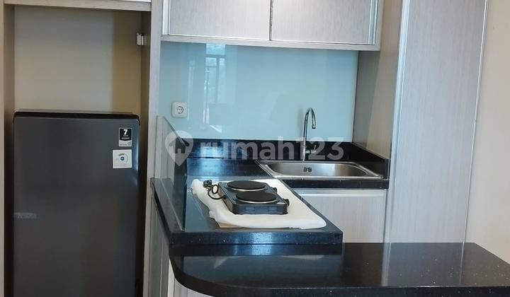 Disewakan Apartemen Semi-Furnished Aston Pluit - Jakarta Utara