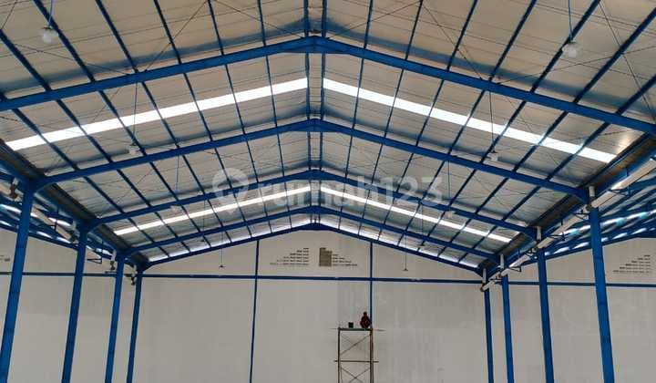 Disewakan Gudang Strategis di Kapuk Jakarta Barat