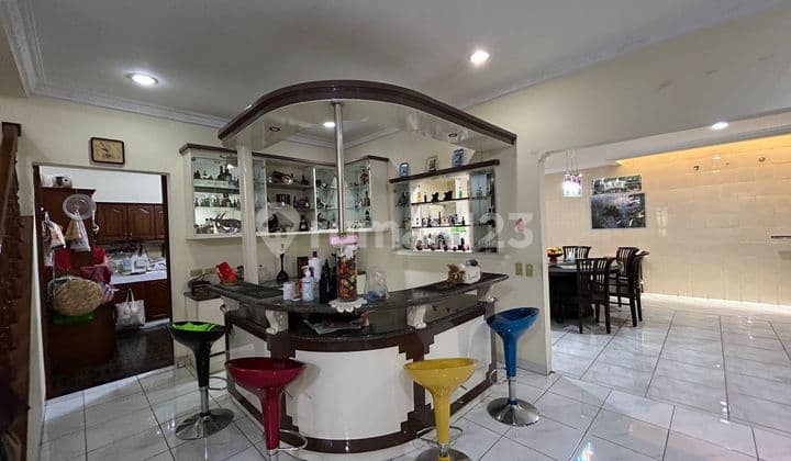 Rumah Full Furnished Siap Huni di Taman Surya – Jakarta Barat