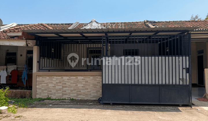 Rumah Idaman Keluarga di Taman Kayangan Aman Nyaman Berkelas