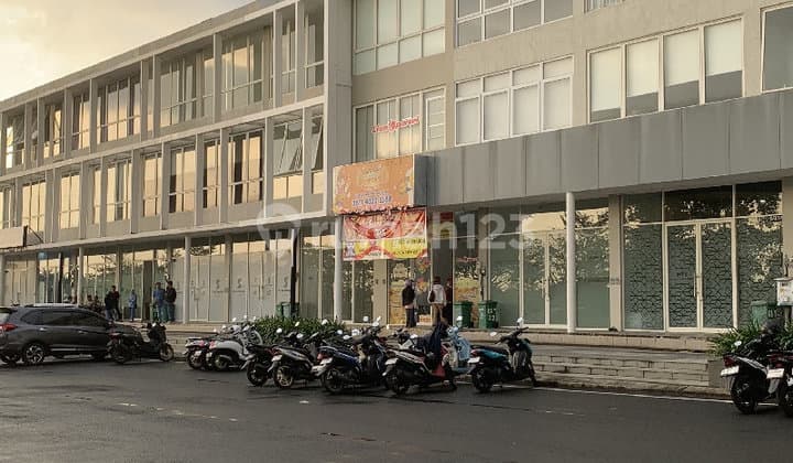 Ruko 3 Lantai, Posisi Jalan Poros, Lokasi CitraLand Tallasa City