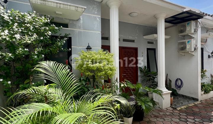 Dijual Rumah Secondary Semi Furnished Harga Murah Akses Motor 200 Meter Jalan Raya Jagakarsa