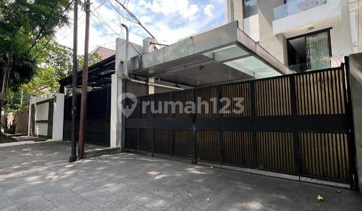 Dijual Aparthouse Fully Furnished Kebayoran Baru