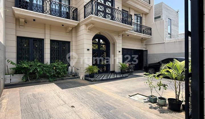 For Sale Luxury House Fully Furnished in the Elite Area of Cempaka Putih, Central Jakarta
