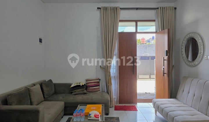 Rumah Cantik Bangunan Baru Dekat Puri Dago Antapani Bandung