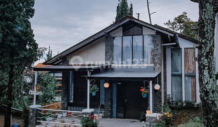 For Sale Vila Istana Bunga, Cihideung