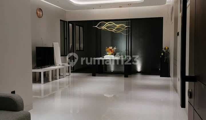Dijual Rumah Luxury - Komplek Muara Pusat Kota