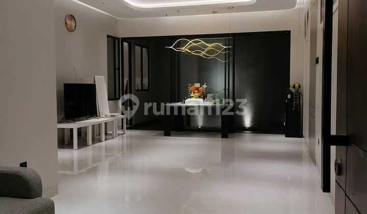 Dijual Rumah Luxury - Komplek Muara Pusat Kota