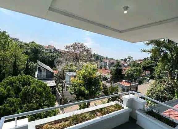 For Sale 2-Story House Tubagus Ismail - Dago