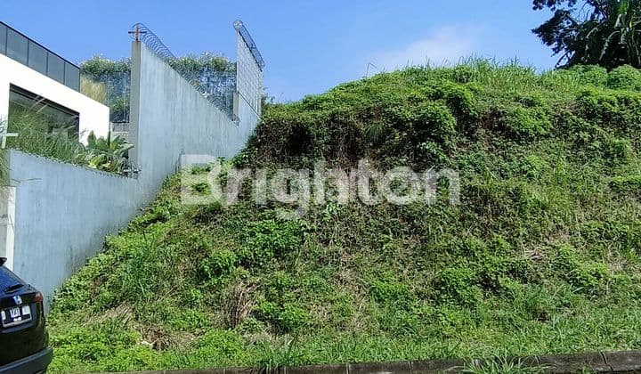 TANAH DATAR SIAP BANGUN DI CLUSTER EXCLUSIVE GOLF ISLAND DI DAGO PAKAR RESORT BANDUNG