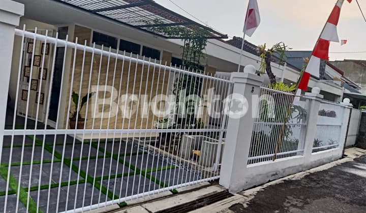 RUMAH ASRI DI PUSAT KOTA