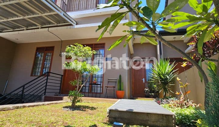 Rumah Terawat Siap Huni di Ciwaruga Bandung