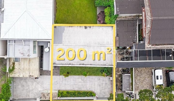 For Sale One and Only Single-Story House Prime Area Kebayoran Baru