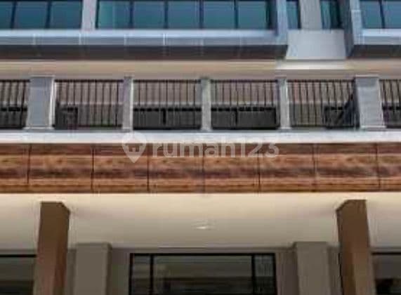 For Rent Ruko Crystal Summarecon Bekasi - Next to Decathlon | 3 Floors