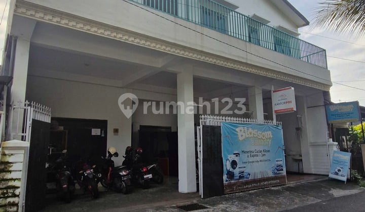 Dijual Kos Aktif Lokasi Depan Kampus