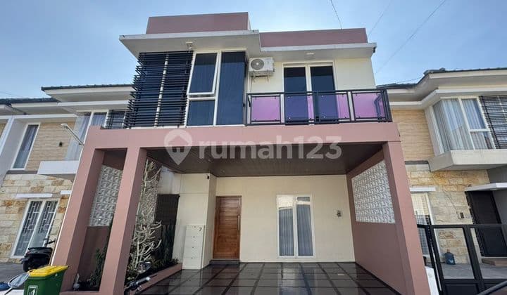 For Sale: Ready-to-Occupy House with Rice Field View.
