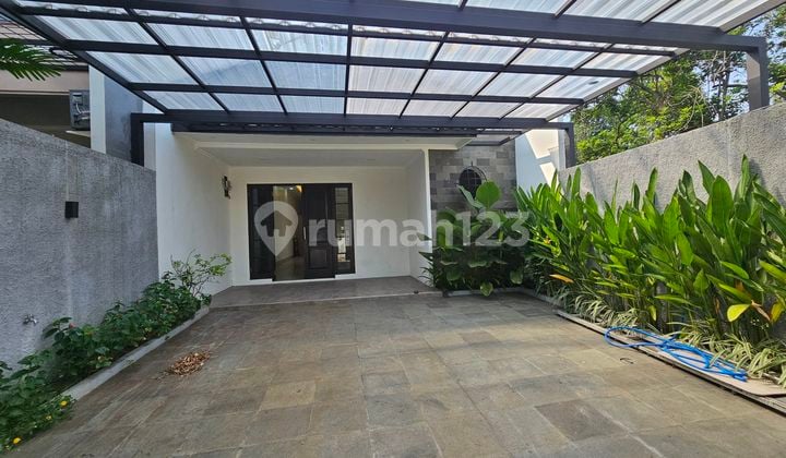 Rumah di Komplek Pangkalan jati SHM Bagus