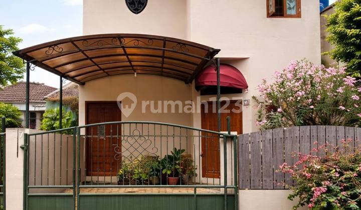 Rumah Cantik Cinere Dalam Komplek Dekat Cinere Mall