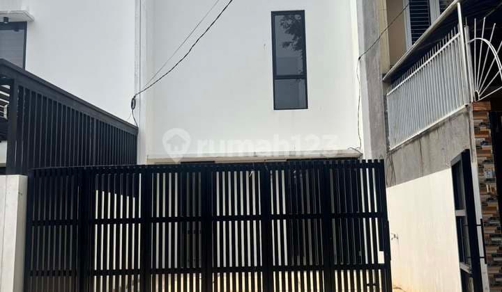 Brand New House di Cinere Megapolitan Cocok untuk Gen Z & Keluarga Muda!