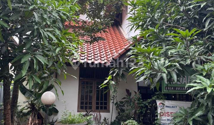 Rumah Luas & Kokoh di Komplek Elite Lebak Bulus — 5 Menit ke TB Simatupang