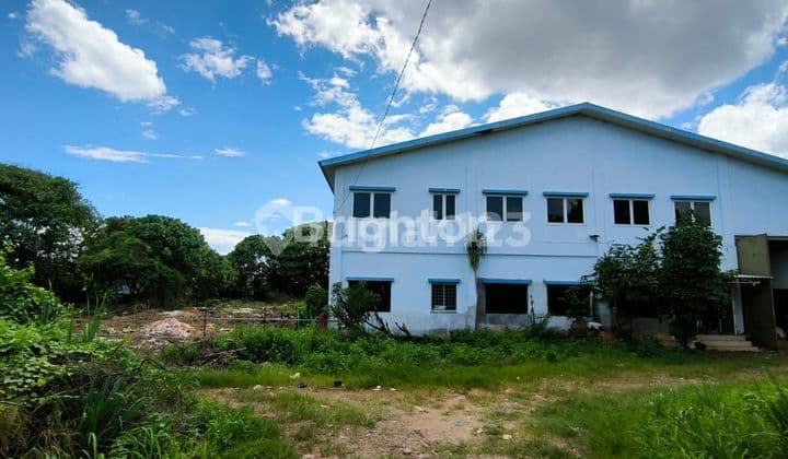 Kavling Luas Dengan Workshop Di Jl. Raya Pondok Jagung, Alam Sutera