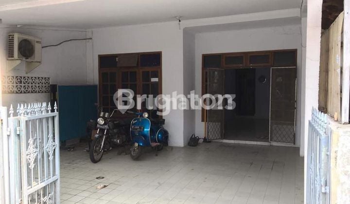 Rumah 2 lantai dekat stasiun Kemayoran & Rajawali di Jl. Rembiga Jakarta Pusat