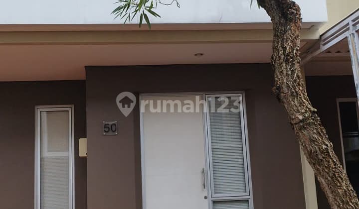 Fast Rental of a Neat House in Gading Serpong@Malibu@Village