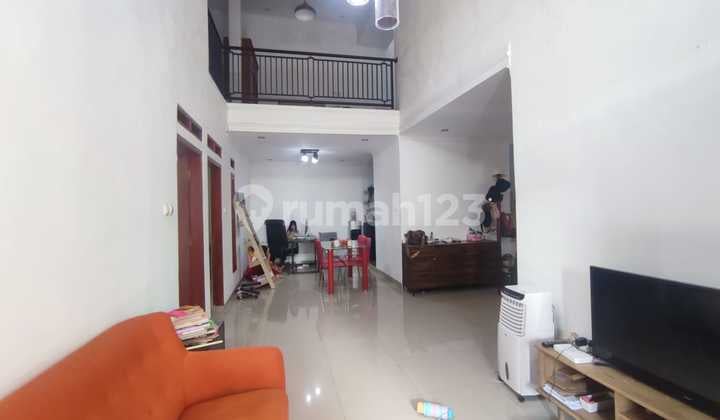 Turun! Super Murah Rumah 2 Lantai Nego di Permata Cimahi Bandung
