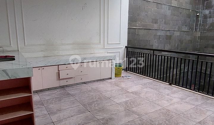 Turun Harga! Ruko 2,5 Luas Siap Pakai di Kota Baru Parahyangan