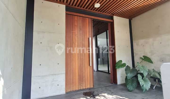 Sell Luxury House Downtown Rajawali Street Near Paskal 23 Bandung