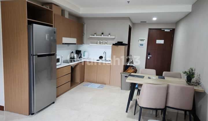 Apartemen 2 Bedroom Mewah Dan Strategis di Hegarmanah Residence