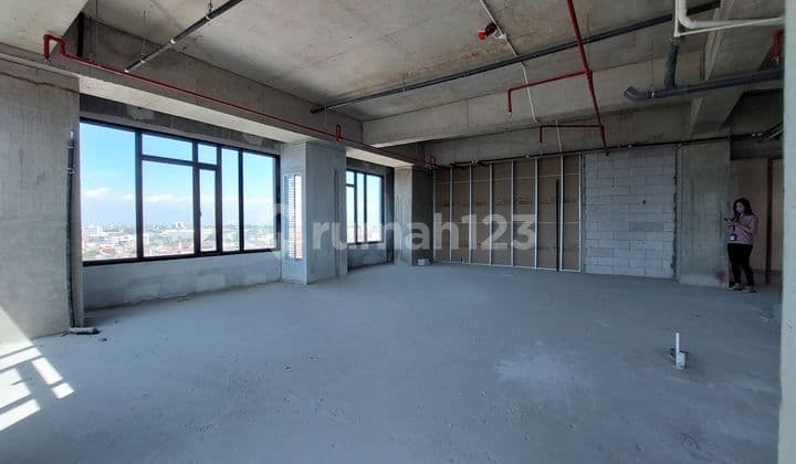 SOHO HQuarters 8th Floor Strategic Location in Asia Africa Bandung