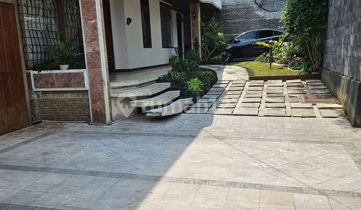 Spacious, Green, Strategic House in Setrasari, Bandung