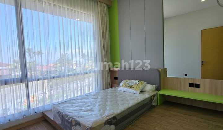 New 3-Story Spacious House in a Strategic Location at Setraduta