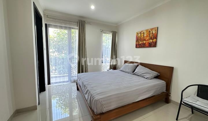 Rumah Siap Huni 2 Lantai di Cluster Amagriya Dwi Podomoro Park