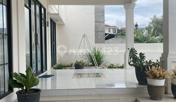 Rumah Luas Nyaman Siap Huni di Kawasan Setiabudi Regency