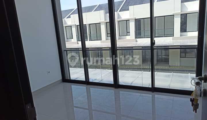 Disewa Rumah Murah Pik 2 Cluster Bagus Strategis Aman Nyaman