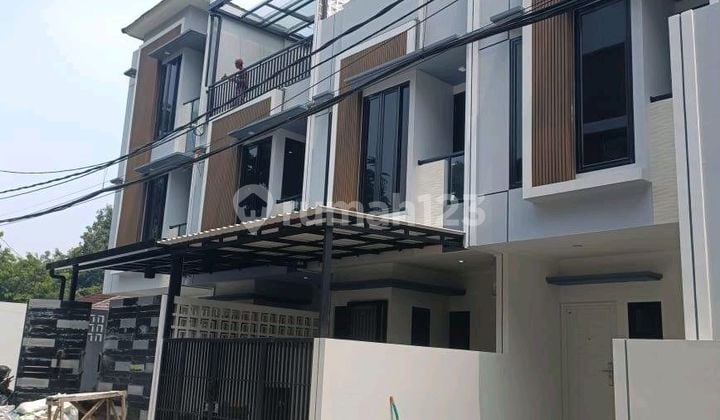 Rumah Modern Elegant 2 Lantai Di Percetakan Negara Jakarta Pusat